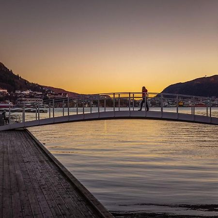 New Penthouse Apartment With Sea View In Bergen Centrum ภายนอก รูปภาพ