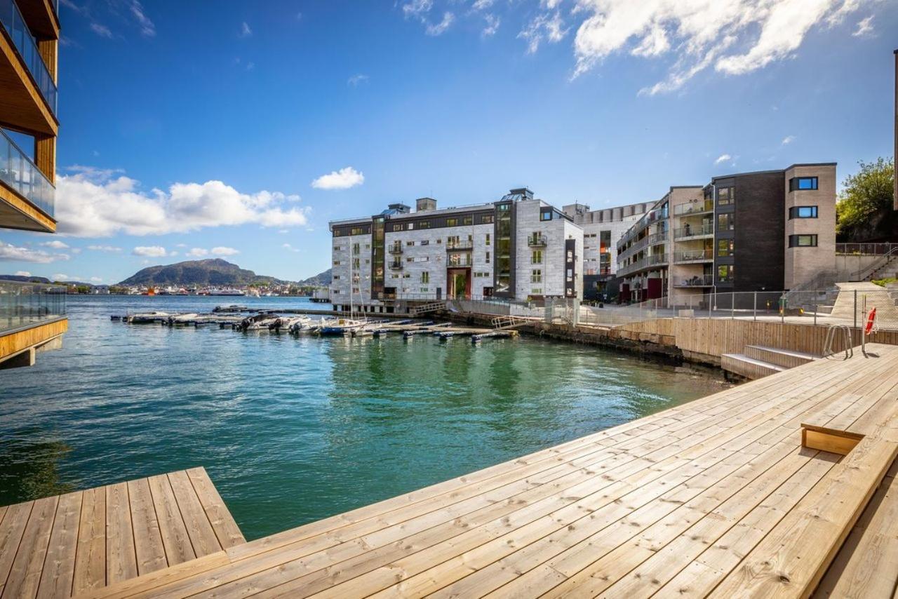 New Penthouse Apartment With Sea View In Bergen Centrum ภายนอก รูปภาพ